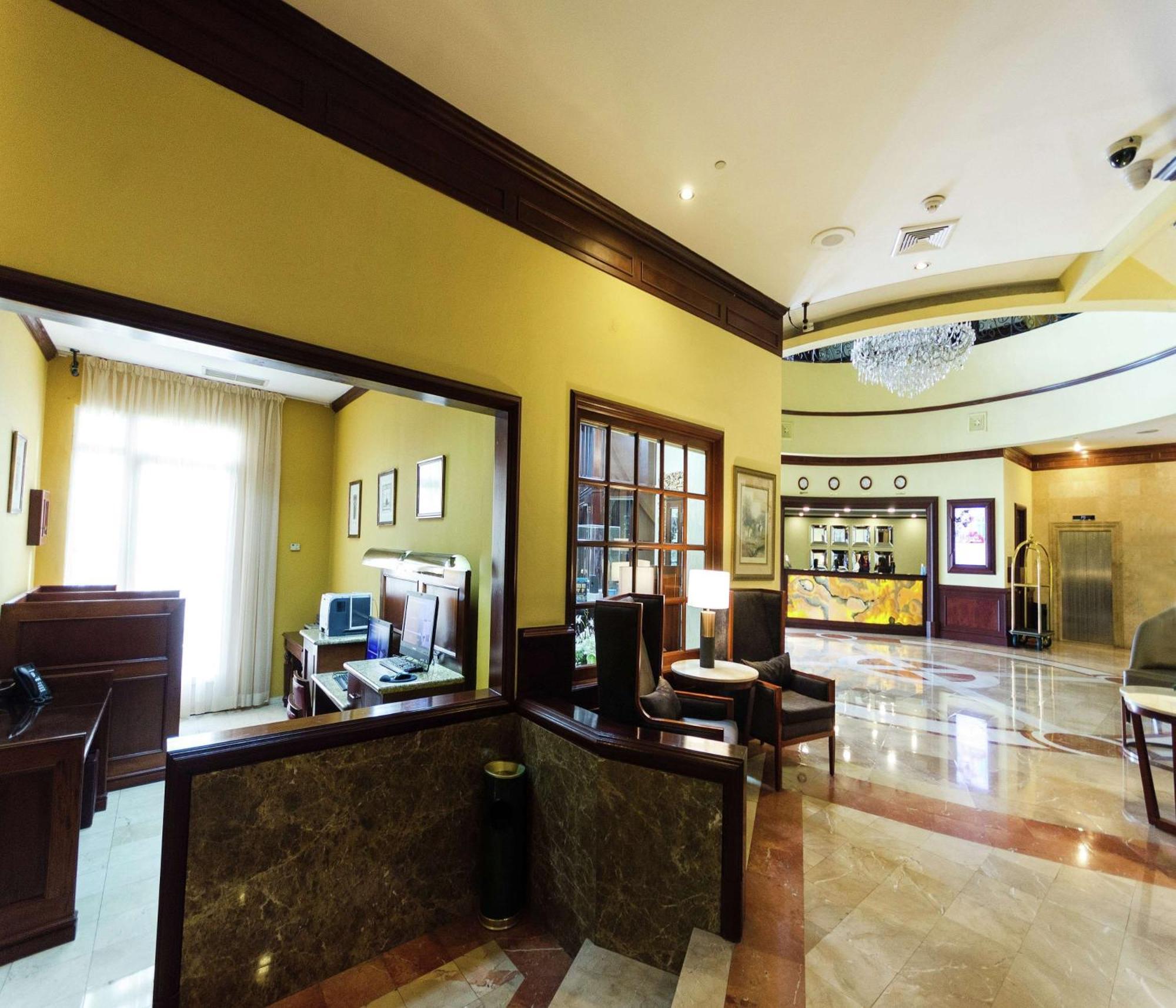 Hilton Princess San Pedro Sula Bagian luar foto